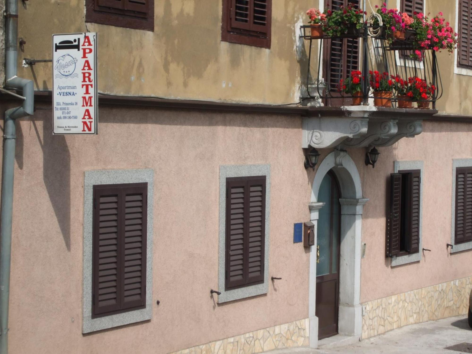Apartment Vesna A2 Ika Exterior photo